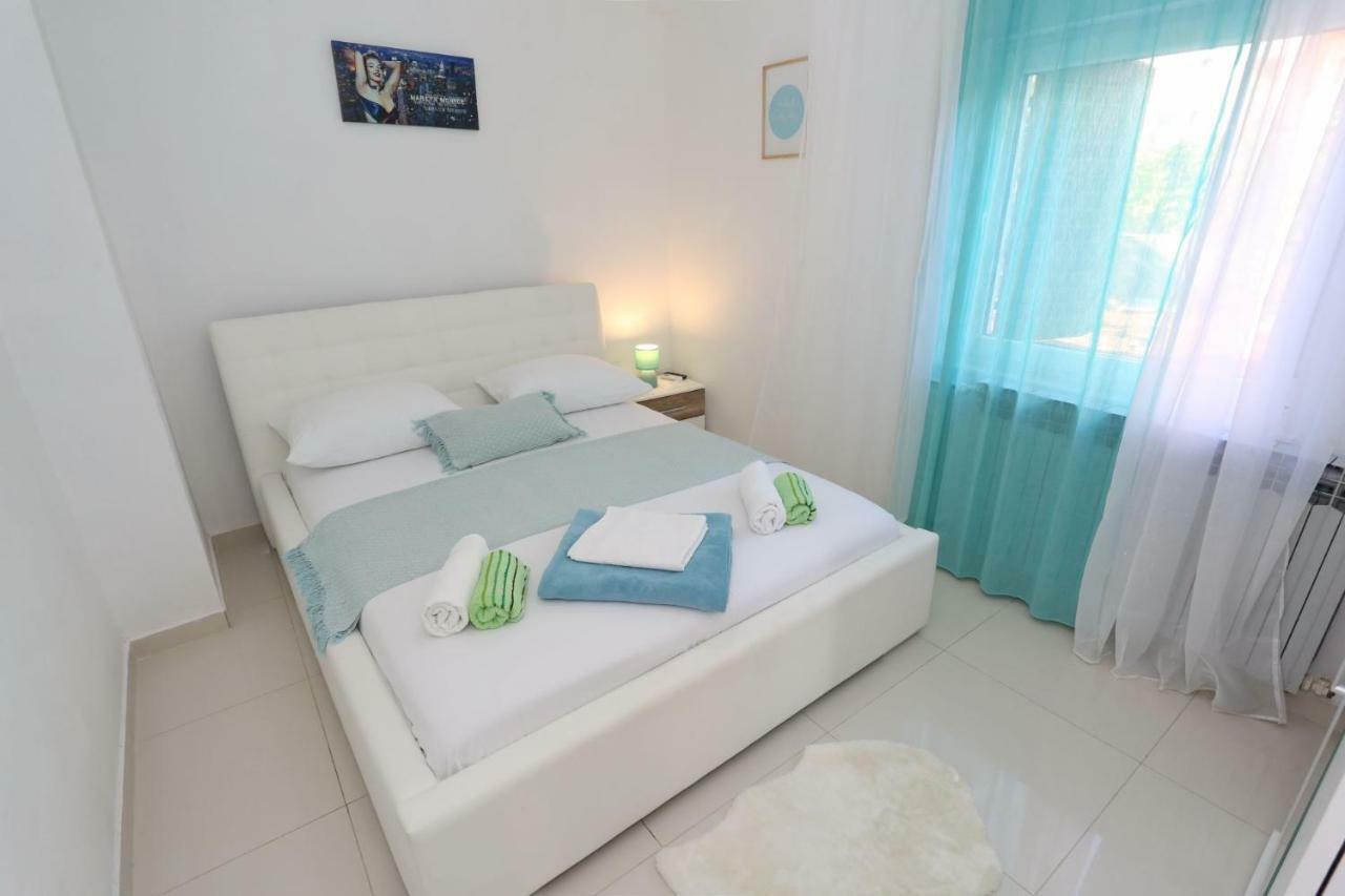 Apartment Anna Zára Kültér fotó